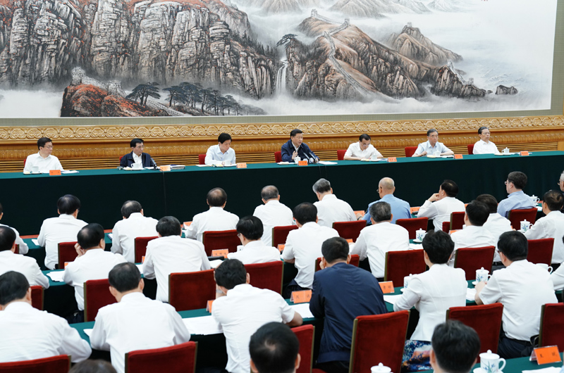 　　7月5日，中共中央總書記、國(guó)家主席、中央軍委主席習(xí)近平在北京出席深化黨和國(guó)家機(jī)構(gòu)改革總結(jié)會(huì)議并發(fā)表重要講話。新華社記者 王曄 攝